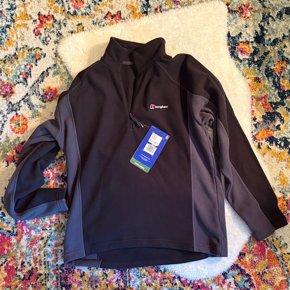 Berghaus fleece Quarter-Zip Pullover size M NWT